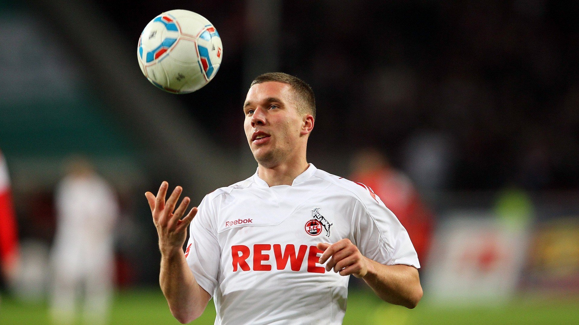 京多安精准手术刀撕裂防线，贝蒂斯末节风暴逆转黄色潜水艇